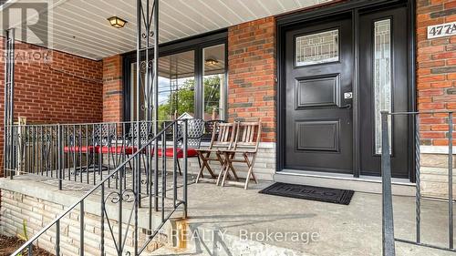 MAIN FLOOR APT. - 477 COSBURN AVENUE , Toronto, Ontario M4J 2N6 5