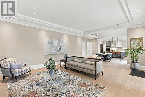 902 Parkland Avenue, Mississauga, ON 
