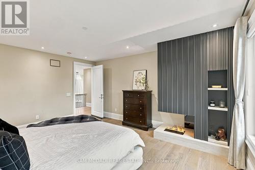 902 Parkland Avenue, Mississauga, ON 
