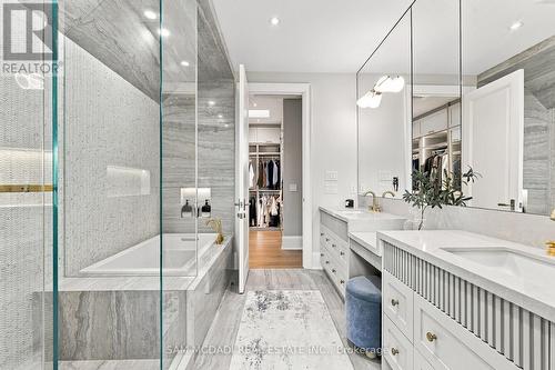 902 Parkland Avenue, Mississauga, ON 