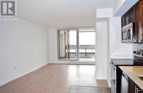 714 - 830 LAWRENCE AVENUE W , Toronto, Ontario M6A 1C3