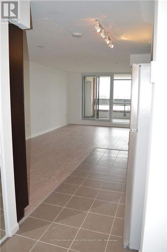 714 - 830 LAWRENCE AVENUE W , Toronto, Ontario M6A 1C3 5