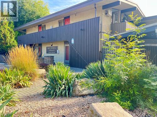 353 Boyce Crescent Unit# 11  Kelowna, BC V1Y 5Z7