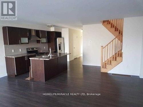 35 SHERWAY STREET , Hamilton, Ontario L8J 0J4 5