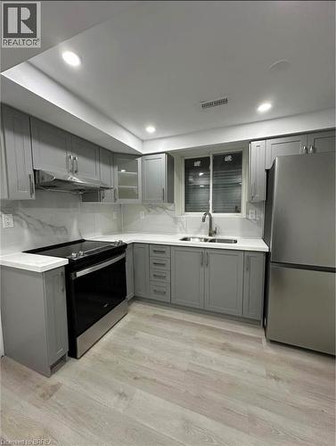 5 MUNRO Circle Unit# Lower , Brantford, Ontario N3T 0R1 2