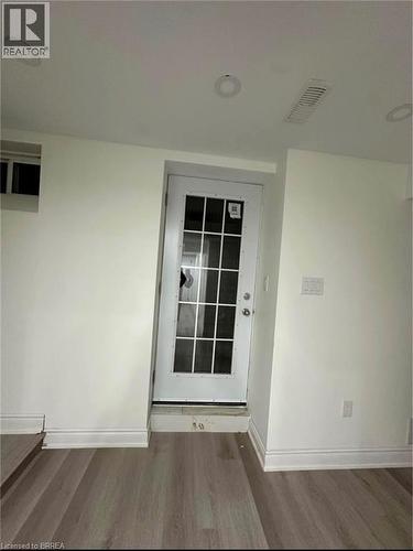 5 MUNRO Circle Unit# Lower , Brantford, Ontario N3T 0R1 3