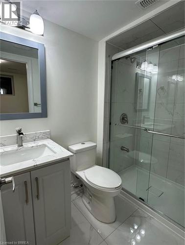 5 MUNRO Circle Unit# Lower , Brantford, Ontario N3T 0R1 5