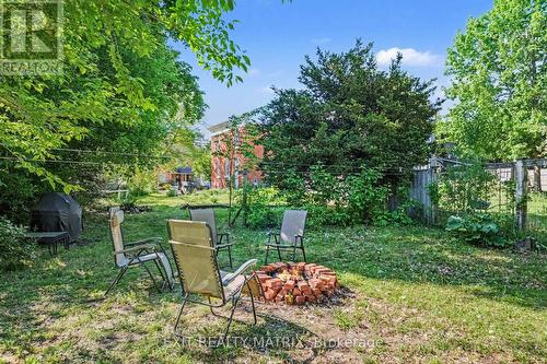 5505 Osgoode Main Street, Ottawa, ON 