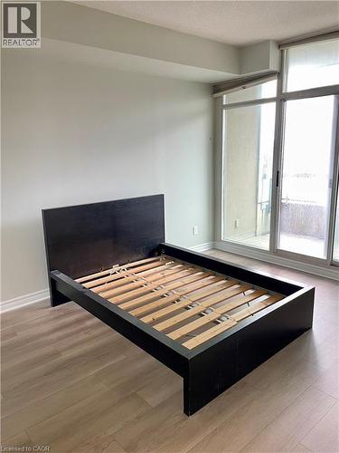 3504 HURONTARIO Street Unit# 506 , Mississauga, Ontario L5B 0B9 5