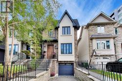 145B BANNOCKBURN AVENUE Toronto, ON M5M 2N4