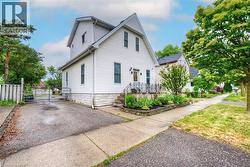 10 BRUCE Street Brantford, ON N3R 1E2