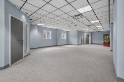 Interior - 