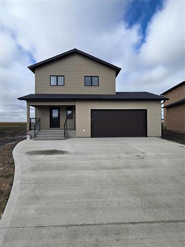 73 Wild Plum Lane  Steinbach, MB R5G 1M5