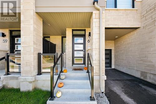 61 VINEWOOD CRESCENT , Barrie, Ontario L9J 0B7 3