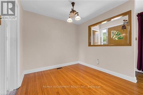 234 PINE COVE ROAD , Burlington, Ontario L7N 1W2 5