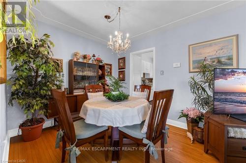 236 PINE COVE ROAD , Burlington, Ontario L7N 1W2 5