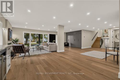 274 Mountain Brow Boulevard, Hamilton, ON 