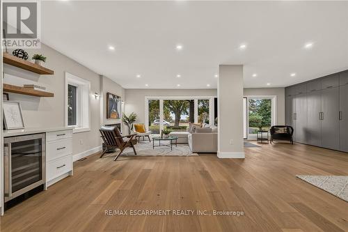 274 Mountain Brow Boulevard, Hamilton, ON 