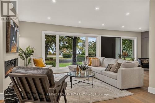 274 Mountain Brow Boulevard, Hamilton, ON 