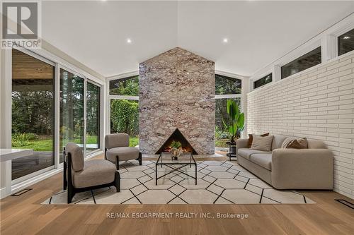 274 Mountain Brow Boulevard, Hamilton, ON 