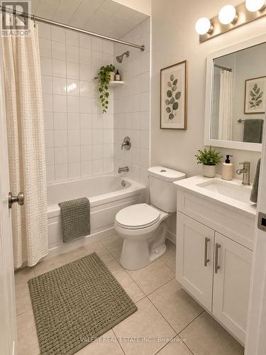 B3 - 815 KENNEDY ROAD , Toronto, Ontario M1K 2E3 3