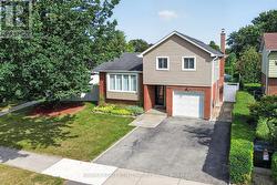 2482 WINDJAMMER ROAD E  Mississauga, ON L5L 1H8