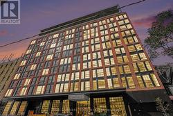 PH7 - 608 RICHMOND STREET W Toronto, ON M5V 0N9