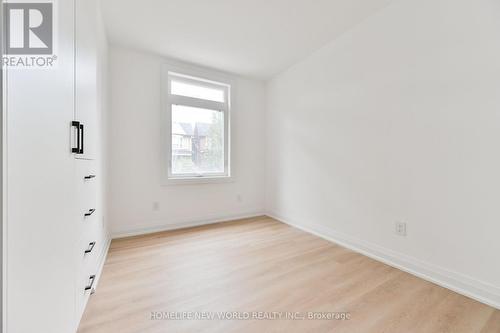 MAIN - 228 EMERSON AVE AVENUE , Toronto, Ontario M6H 3T6 5