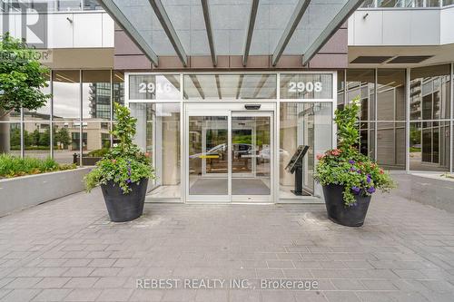 502 - 2916 HIGHWAY 7 ROAD , Vaughan, Ontario L4K 0K6 2