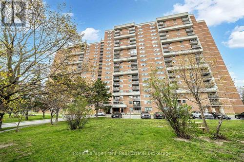 704 - 100 WINGARDEN COURT  Toronto (Malvern), ON M1B 2P4