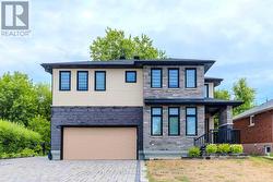 UNIT B - 819 AARON AVENUE  Ottawa, ON K2A 3P1