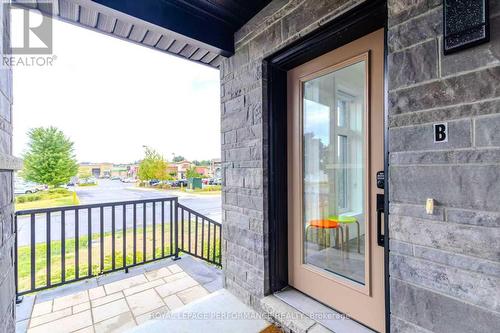 UNIT B - 819 AARON AVENUE , Ottawa, Ontario K2A 3P1 2