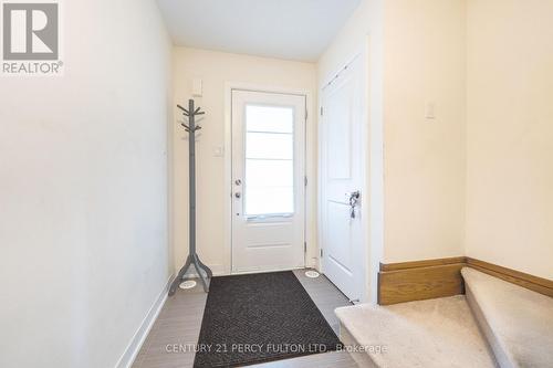 26 PALLOCK HILL WAY , Whitby, Ontario L1R 0N5 5