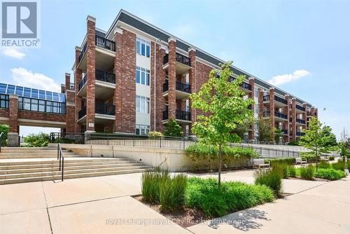 401 - 65 BAYBERRY DRIVE  Guelph (Village By The Arboretum), ON N1G 5K9