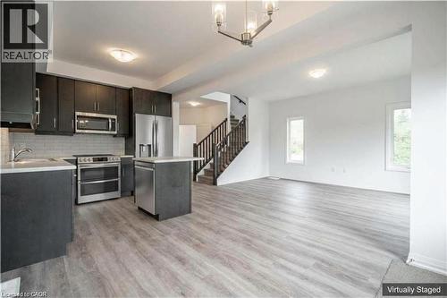 4552 PORTAGE Road Unit# 72 , Niagara Falls, Ontario L2E 0B8 3