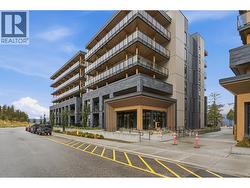9652 Benchland Drive Unit# 404  Lake Country, BC V4V 0A4