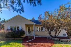 3021 RICHMOND ROAD  Ottawa, ON K2B 6S6