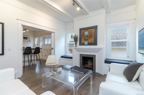 1161 Newport Ave, Oak Bay, BC 