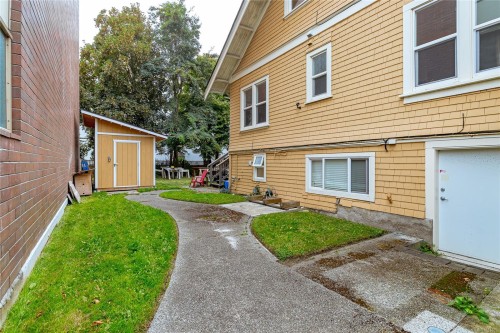 1161 Newport Ave, Oak Bay, BC 