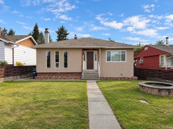 3932 4th Ave Port Alberni, BC V9Y 4J2