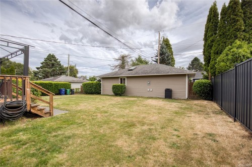 543 Bradley St, Nanaimo, BC 