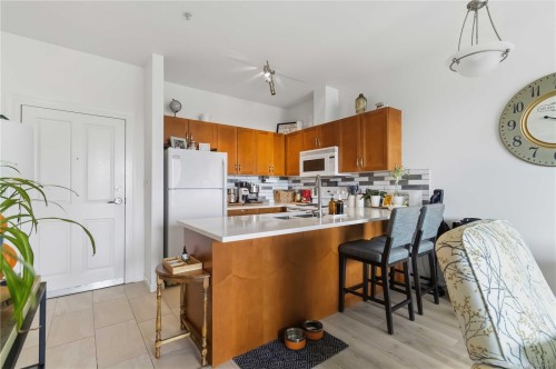 #308-1959 Polo Park Crt, Central Saanich, BC 