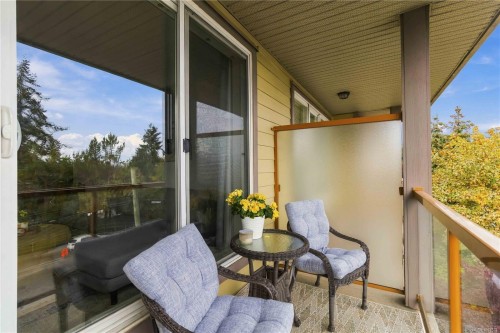 #308-1959 Polo Park Crt, Central Saanich, BC 