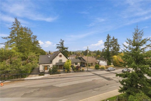 #308-1959 Polo Park Crt, Central Saanich, BC 