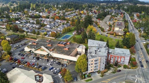 #308-1959 Polo Park Crt, Central Saanich, BC 