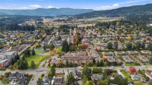 #308-1959 Polo Park Crt, Central Saanich, BC 