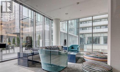 607 - 42 CHARLES STREET , Toronto, Ontario M4Y 1T4 3
