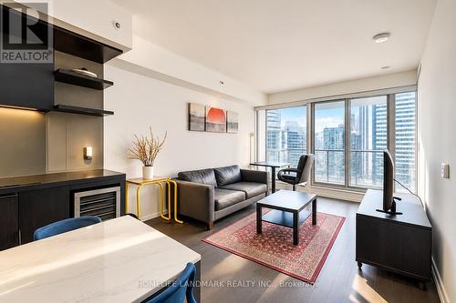 3610 - 70 TEMPERANCE STREET , Toronto, Ontario M5H 0B1 5