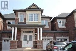 118 ORCHARDCROFT ROAD Oakville, ON L6H 0M4