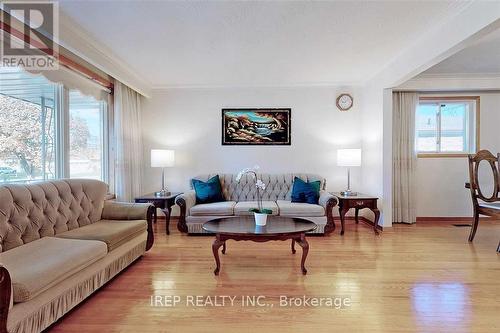 MAIN - 94 IANGROVE TERRACE , Toronto, Ontario M1W 2H2 4